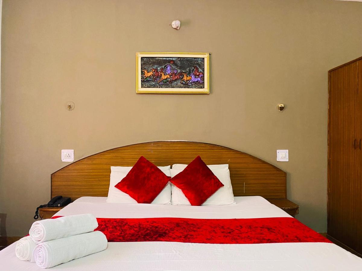"Tara Homes" With Open Rooftop Terrace Shimla Extérieur photo